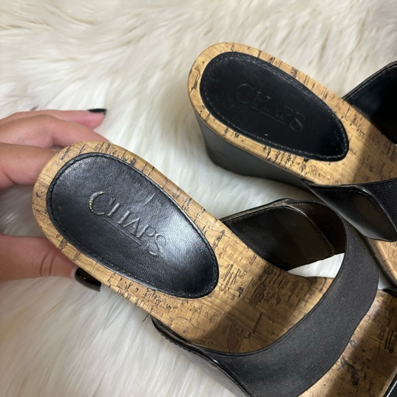 Chaps Rhoda Women’s Wedge dress sandals - Picture 2 of 3